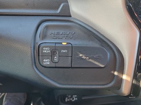 Used 2024 RAM 2500 Laramie image 25