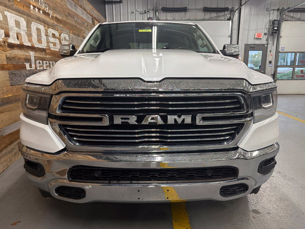 Used 2022 RAM 1500 Laramie AWD/4WD image 2