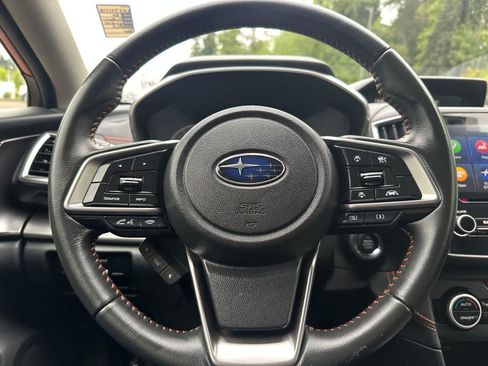 Used 2020 Subaru Crosstrek 2.0i Limited w/ Moonroof Package w/Navigation AWD/4WD image 19