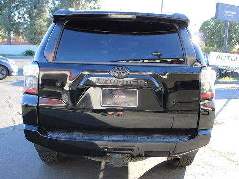 Used 2014 Toyota 4Runner SR5 Premium image 37