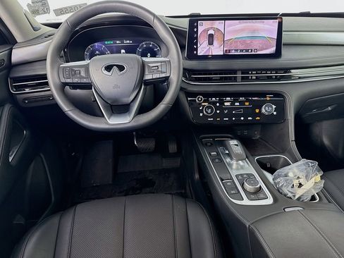 Certified 2026 INFINITI QX60 Luxe w/ Cargo Package FWD image 24