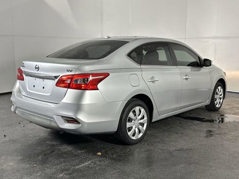 Used 2017 Nissan Sentra SV image 8