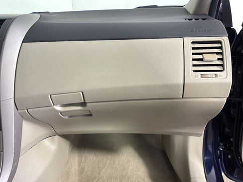 Used 2011 Toyota Corolla LE FWD image 25