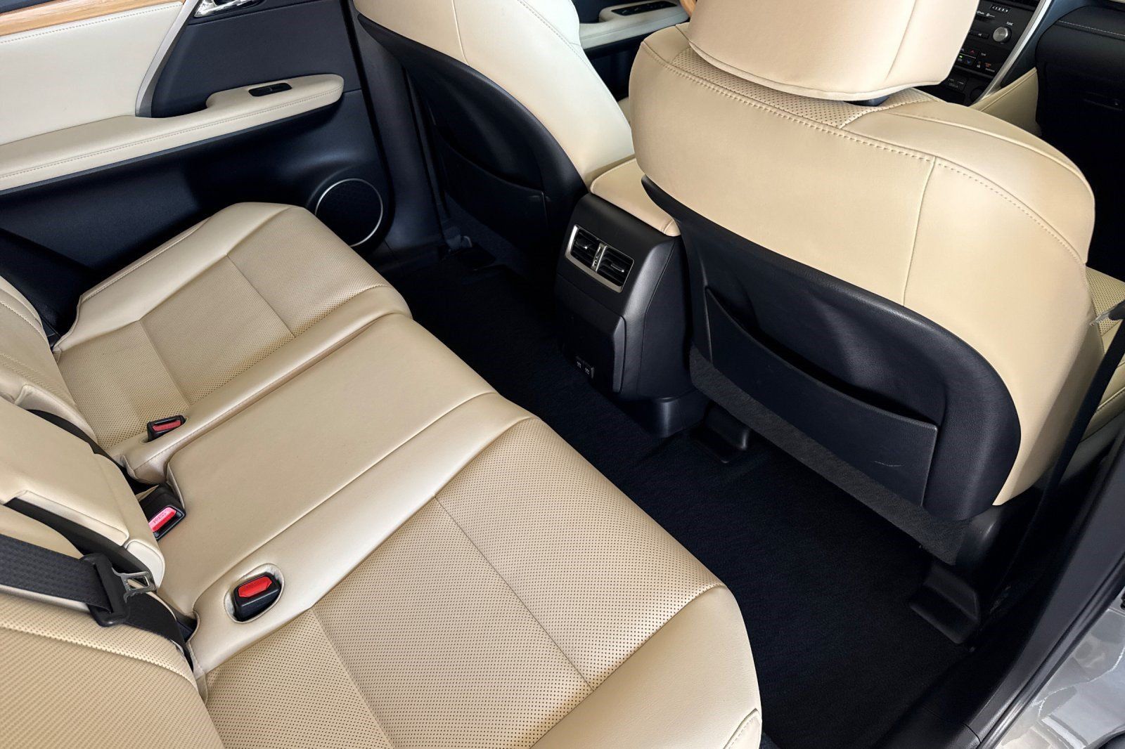 Certified 2022 Lexus RX 350 AWD w/ Premium Package image 33