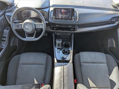 Used 2024 Nissan Rogue SV image 18