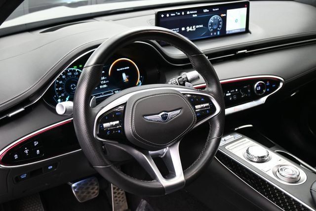 Used 2022 Genesis GV70 3.5T Sport w/ Sport Prestige Package AWD/4WD image 7
