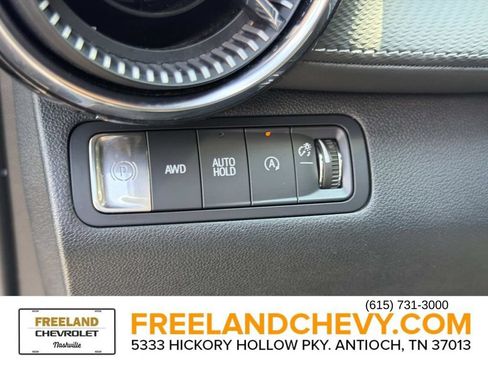 Used 2025 Chevrolet Equinox LT w/ Convenience Package II AWD/4WD image 26