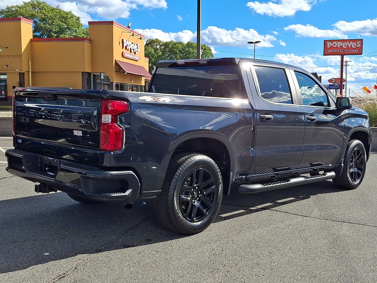 Used 2023 Chevrolet Silverado 1500 Custom w/ LPO, Dark Essentials Package AWD/4WD image 7