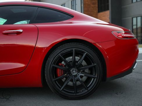 Used 2016 Mercedes-Benz AMG GT S image 13