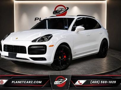 Used 2021 Porsche Cayenne GTS w/ Sport Chrono Package (8LH)