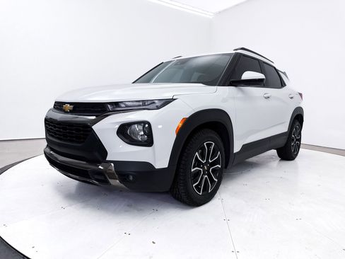 Used 2023 Chevrolet TrailBlazer ACTIV w/ Sun and Liftgate Package FWD image 13