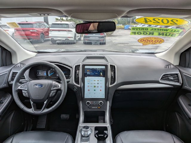 Certified 2024 Ford Edge SEL w/ Convenience Package AWD/4WD image 17