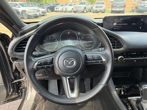 Used 2024 MAZDA MAZDA3 s FWD image 14