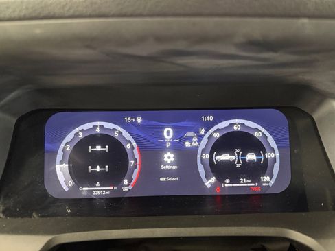 Used 2024 Toyota Tacoma TRD Off-Road image 12