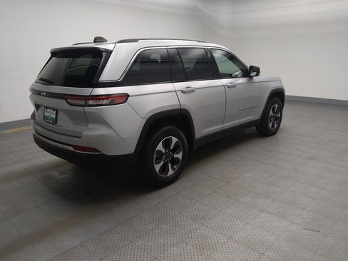 Used 2023 Jeep Grand Cherokee 4WD 4xe image 10