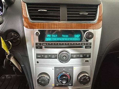 Used 2011 Chevrolet Malibu LT w/ HFV6 Engine Package FWD image 21