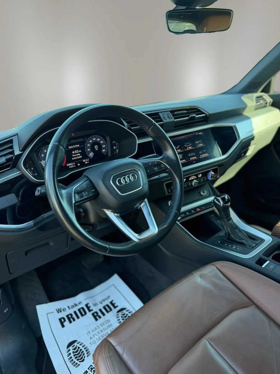 Used 2020 Audi Q3 2.0T Premium w/ Convenience Package AWD/4WD image 9