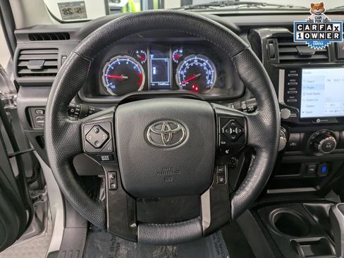 Used 2023 Toyota 4Runner TRD Off-Road Premium w/ Off Road Premium Plus Package AWD/4WD image 20