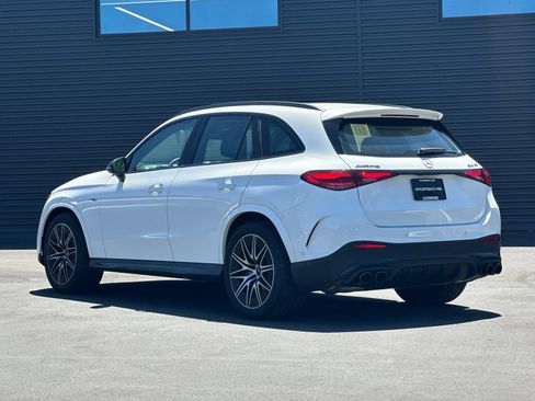 Used 2025 Mercedes-Benz GLC 43 AMG 4MATIC image 4