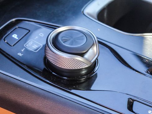 Used 2023 Lexus RZ 450e Premium image 19