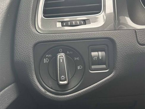 Used 2017 Volkswagen Golf Alltrack SE image 20