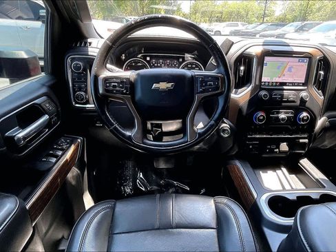 Used 2021 Chevrolet Silverado 2500 High Country w/ Z71 Off-Road Package AWD/4WD image 6