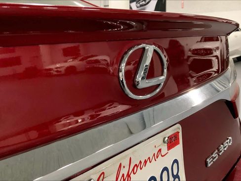 Used 2016 Lexus ES 350 image 29