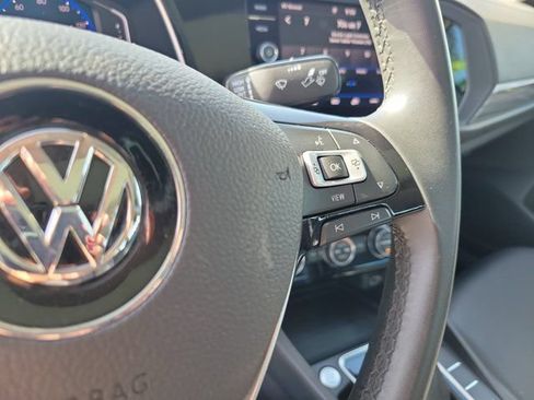 Used 2020 Volkswagen Jetta SEL FWD image 26