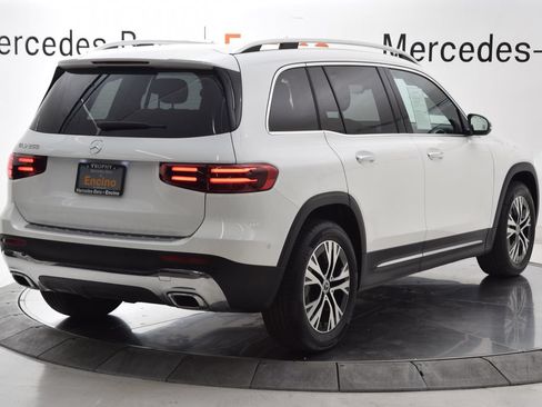 Certified 2024 Mercedes-Benz GLB 250 image 6