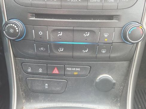 Used 2013 Chevrolet Malibu LS image 28