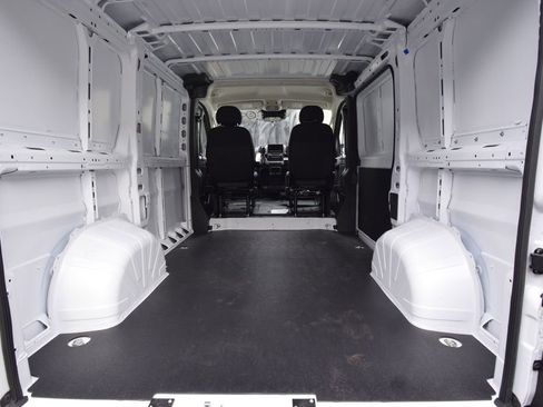 New 2026 RAM ProMaster 1500 w/ Cold Weather Group image 35