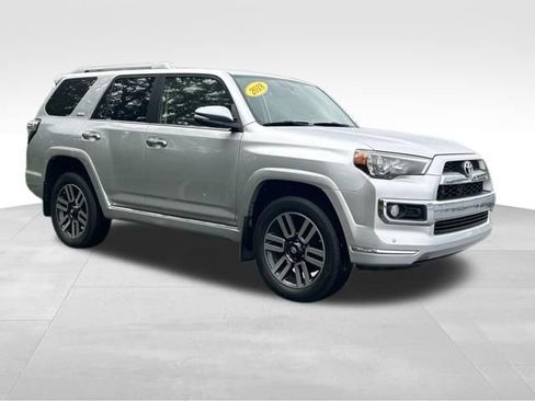 Used 2018 Toyota 4Runner Limited AWD/4WD image 7