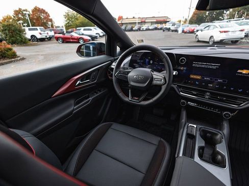 New 2026 Chevrolet Equinox EV RS image 12