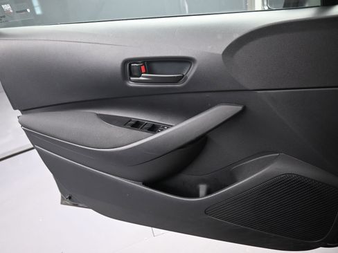 Certified 2025 Toyota Corolla LE image 16