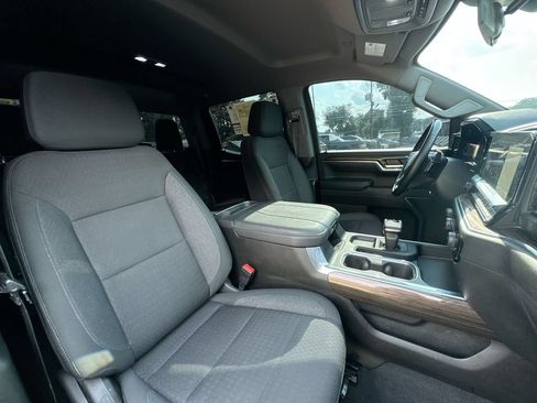 Used 2024 Chevrolet Silverado 1500 RST w/ Protection Package AWD/4WD image 31