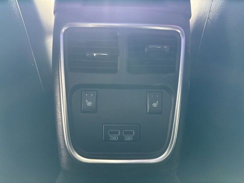 Used 2018 Dodge Charger GT image 20