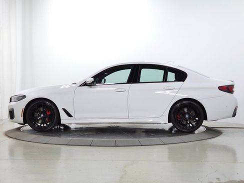 Used 2023 BMW 530i xDrive w/ M Sport Package AWD/4WD image 4
