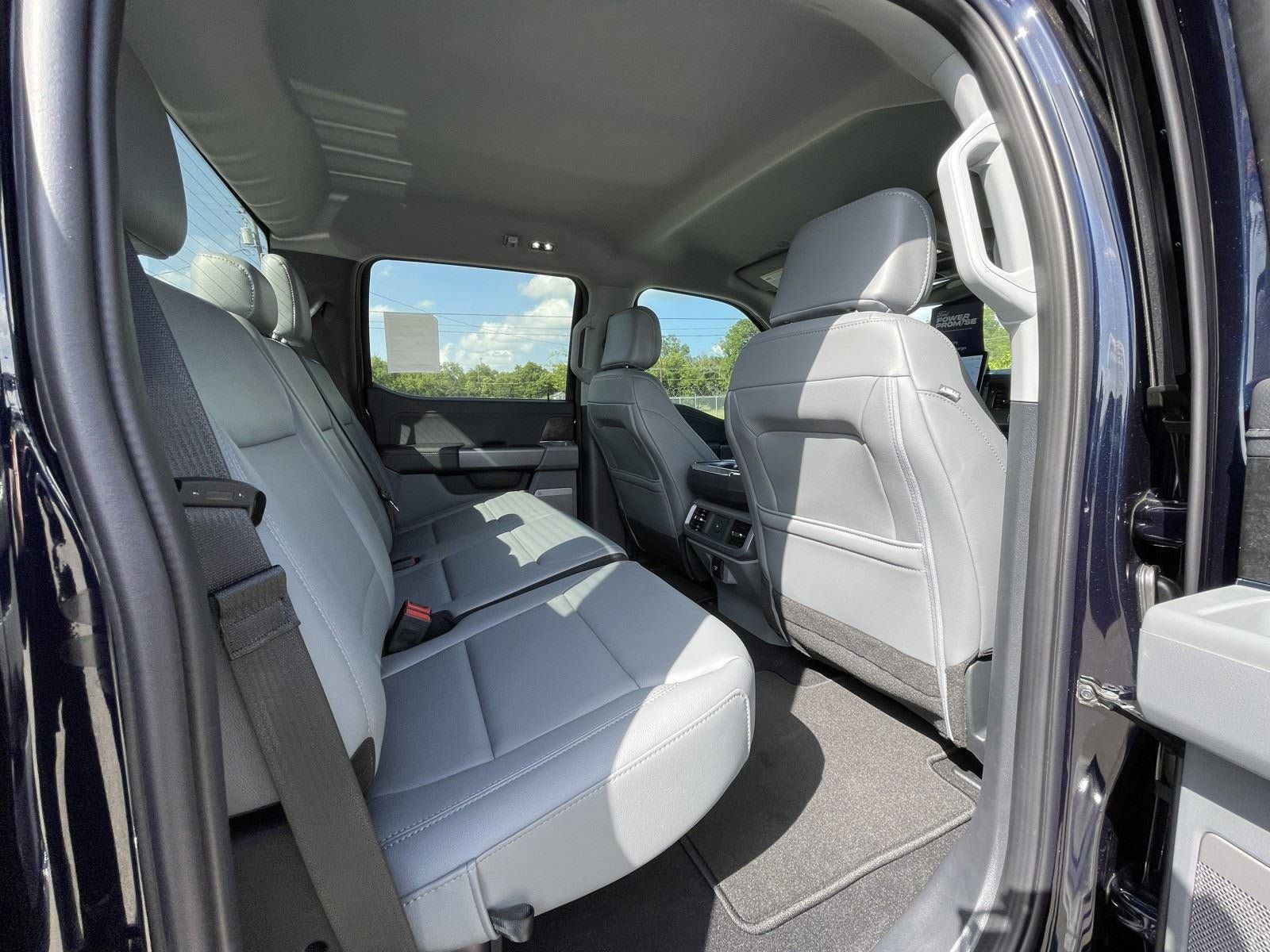 New 2025 Ford F150 Lightning Flash AWD/4WD image 45