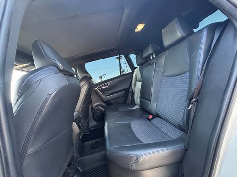 Used 2022 Toyota RAV4 XSE AWD/4WD image 22