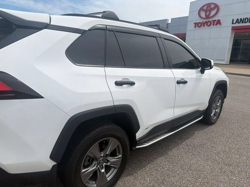 Used 2024 Toyota RAV4 XLE w/ Convenience Package AWD/4WD image 12