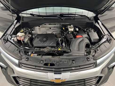 Used 2025 Chevrolet TrailBlazer LT AWD/4WD image 62