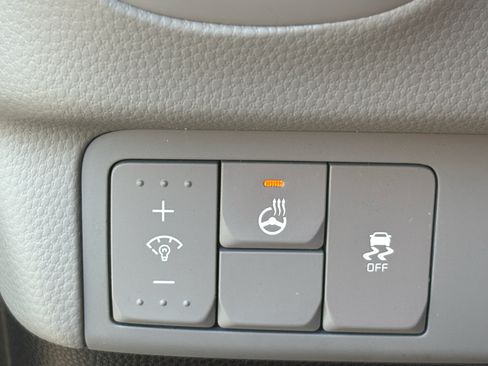 Used 2016 Kia Soul + w/ Primo Package FWD image 13
