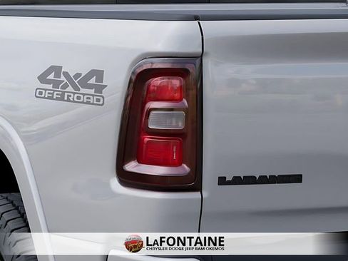 New 2026 RAM 1500 Laramie AWD/4WD image 9