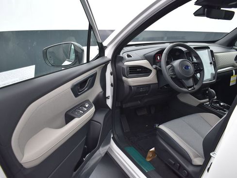 Used 2026 Subaru Forester Premium image 8