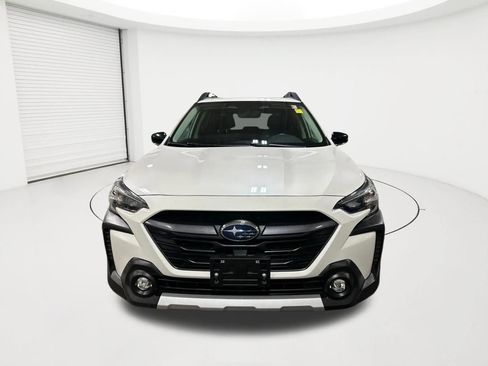 Used 2023 Subaru Outback Limited XT AWD/4WD image 2