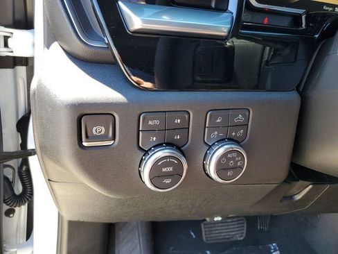 New 2026 GMC Sierra 1500 Elevation w/ Preferred Package image 30