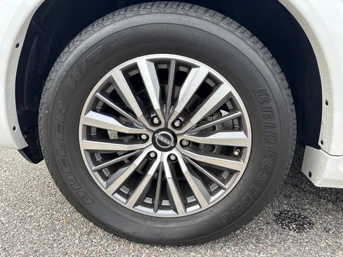 Used 2023 Nissan Armada SL w/ Captain's Chairs Package RWD image 16