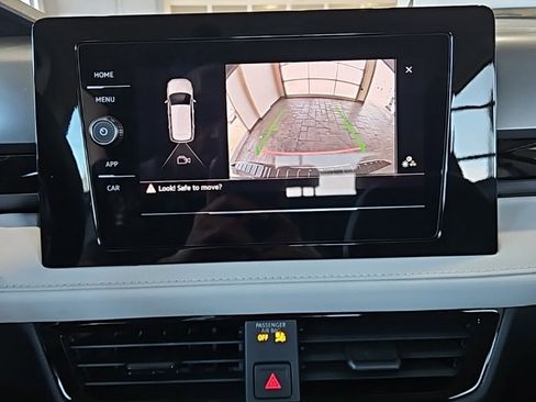 New 2026 Volkswagen Taos S image 30