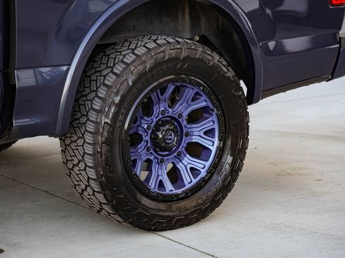 Used 2016 Ford F150 Platinum w/ Equipment Group 701A Luxury image 33