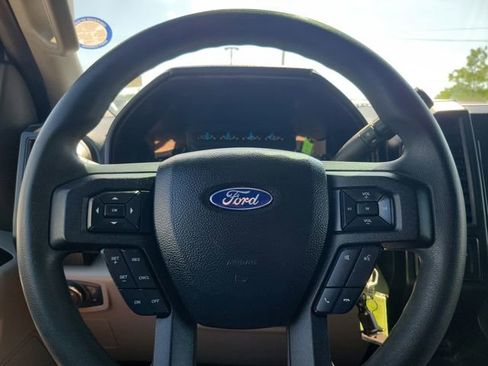 Used 2017 Ford F150 XL w/ Equipment Group 101A Mid RWD image 19